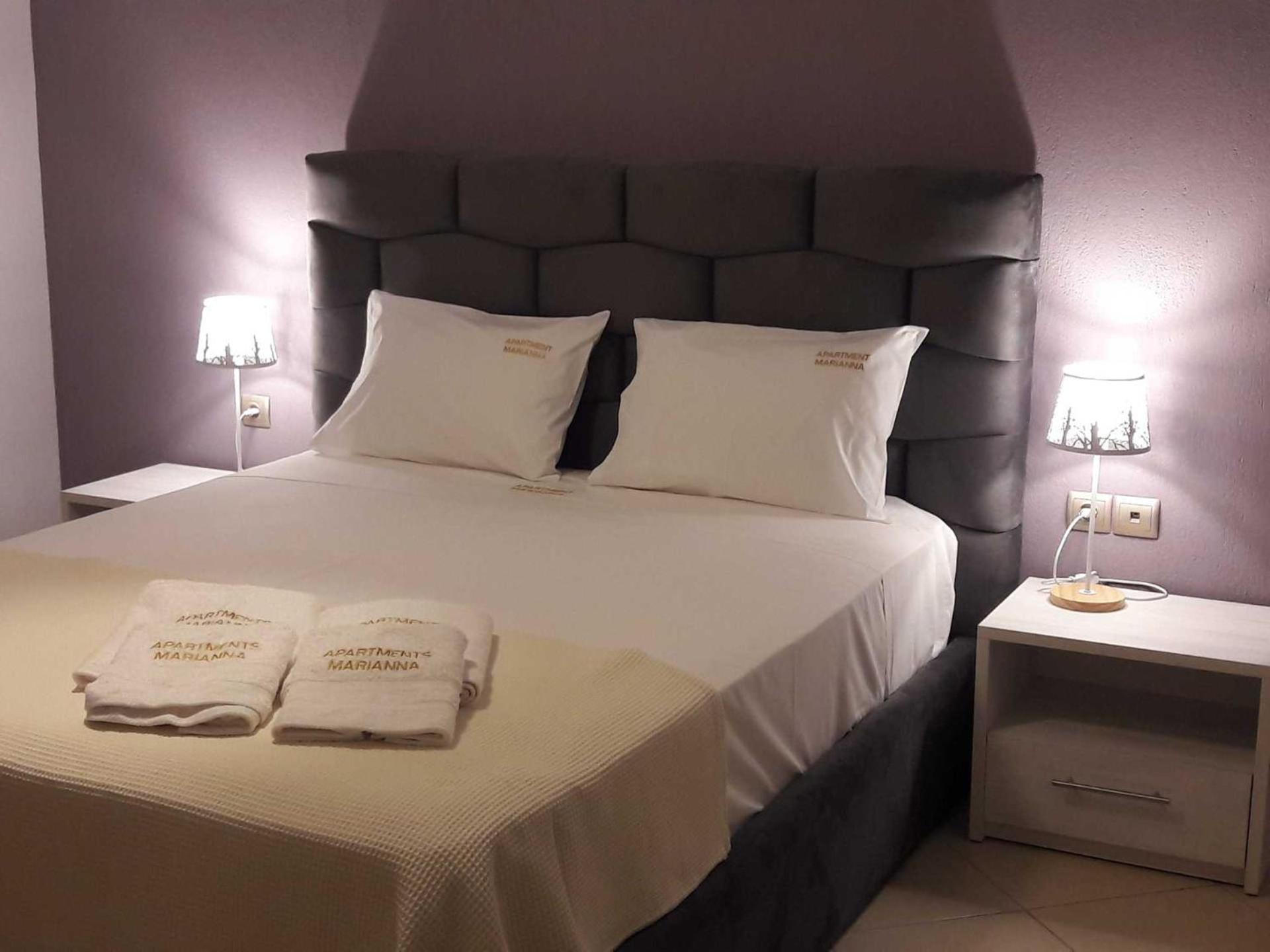 Luxury Apartments Marianna Neos Marmaras Eksteriør billede