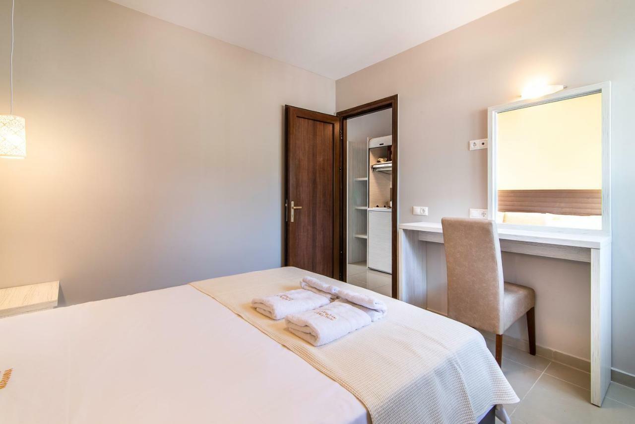 Luxury Apartments Marianna Neos Marmaras Eksteriør billede