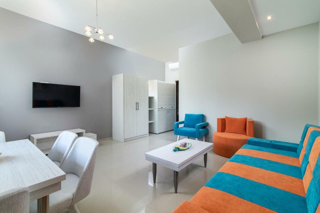 Luxury Apartments Marianna Neos Marmaras Eksteriør billede